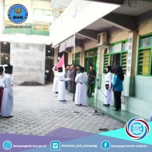 SOSIALISASI P4GN MELALUI KEGIATAN UPACARA BENDERA