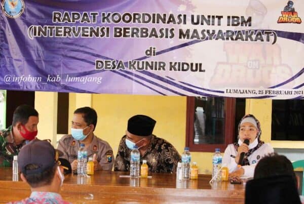 ADAKAN RAKOR DI DESA KUNIR KIDUL, BNNK LUMAJANG CANANGKAN PROGRAM IBM