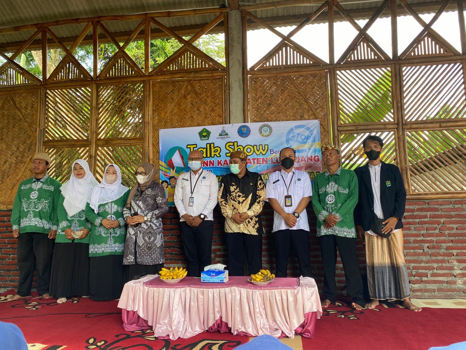 TALKSHOW BAHAYA NARKOTIKA BAGI REMAJA DI KALIBER 99 ROWOKANGKUNG TALKSHOW BAHAYA NARKOTIKA BAGI REMAJA DI KALIBER 99 ROWOKANGKUNG